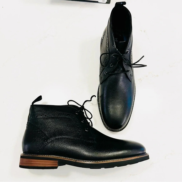 Nunn Bush Ozark Plain Toe Chukka Boot | Black Tumble | 8 Extra Wide